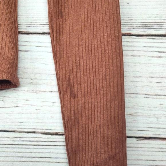 🍉5 for $25* ASTR The Label Cutout Bodysuit - Picture 9 of 11